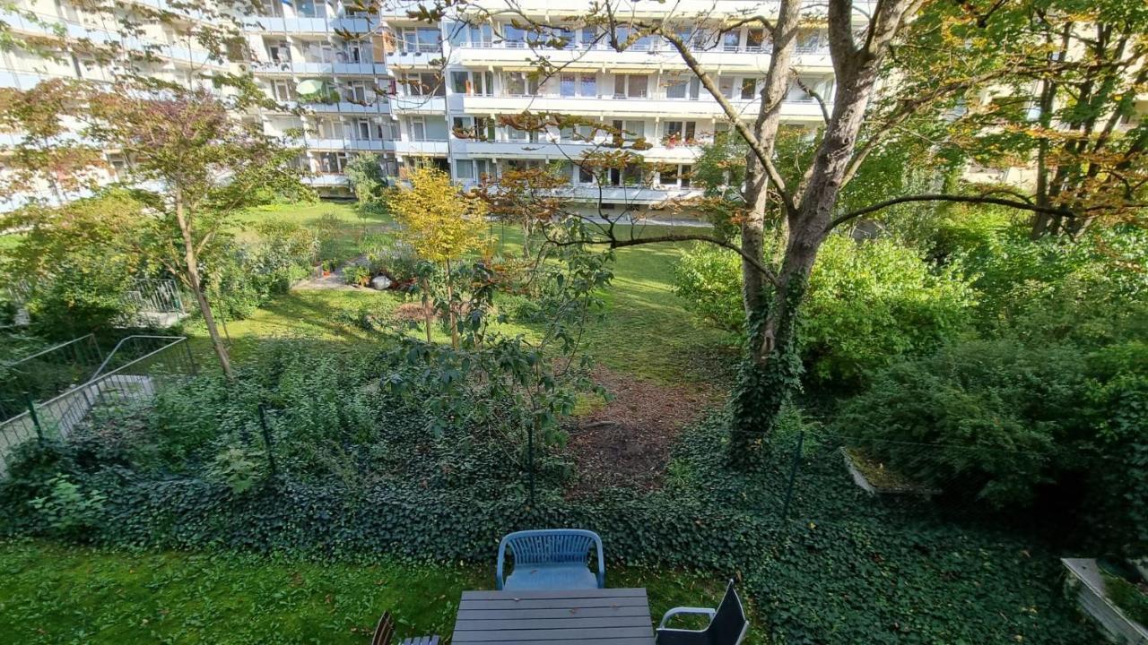 Schwabing Studio With Garden Views Munique Exterior foto