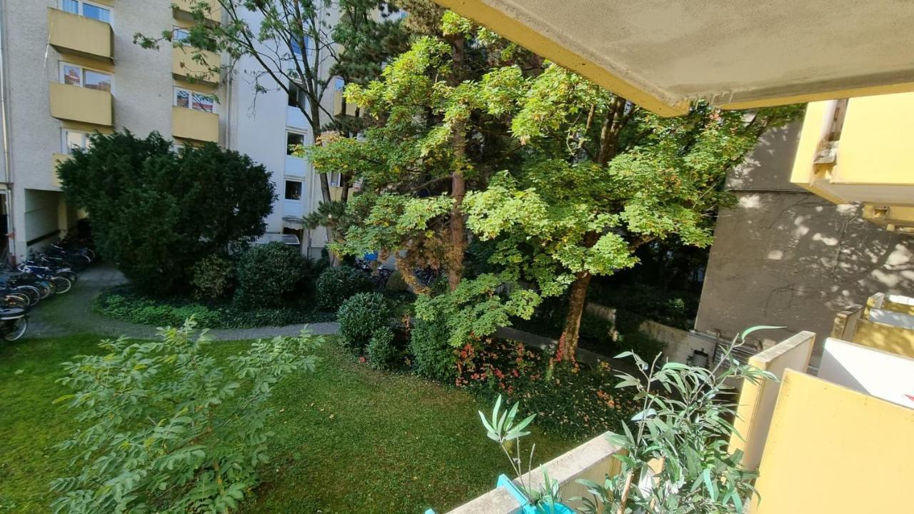 Schwabing Studio With Garden Views Munique Exterior foto