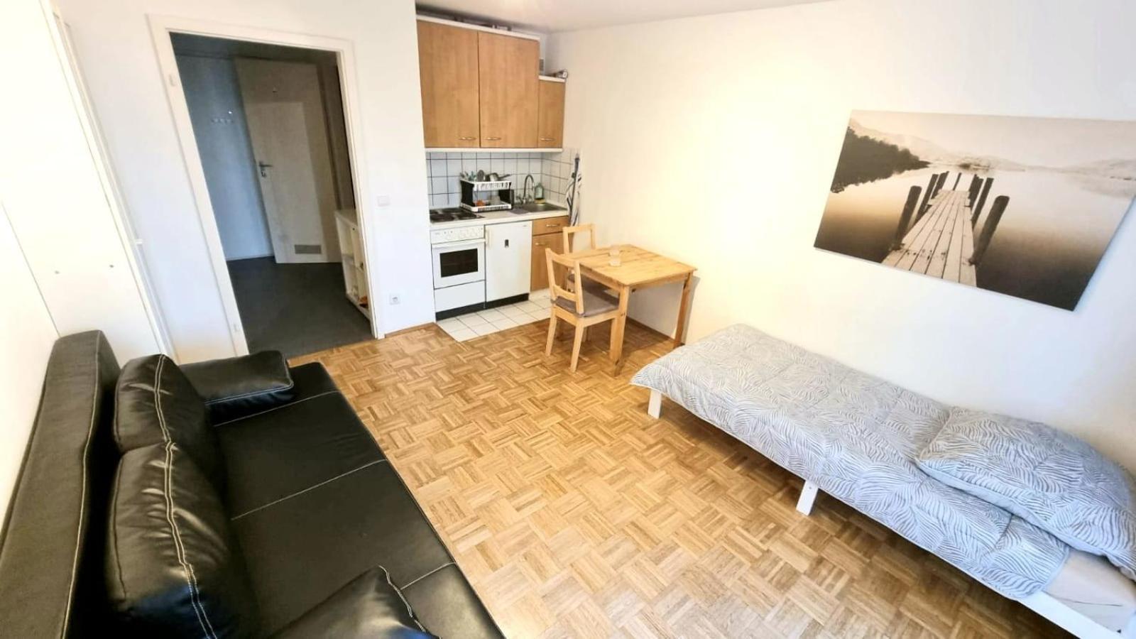 Schwabing Studio With Garden Views Munique Exterior foto